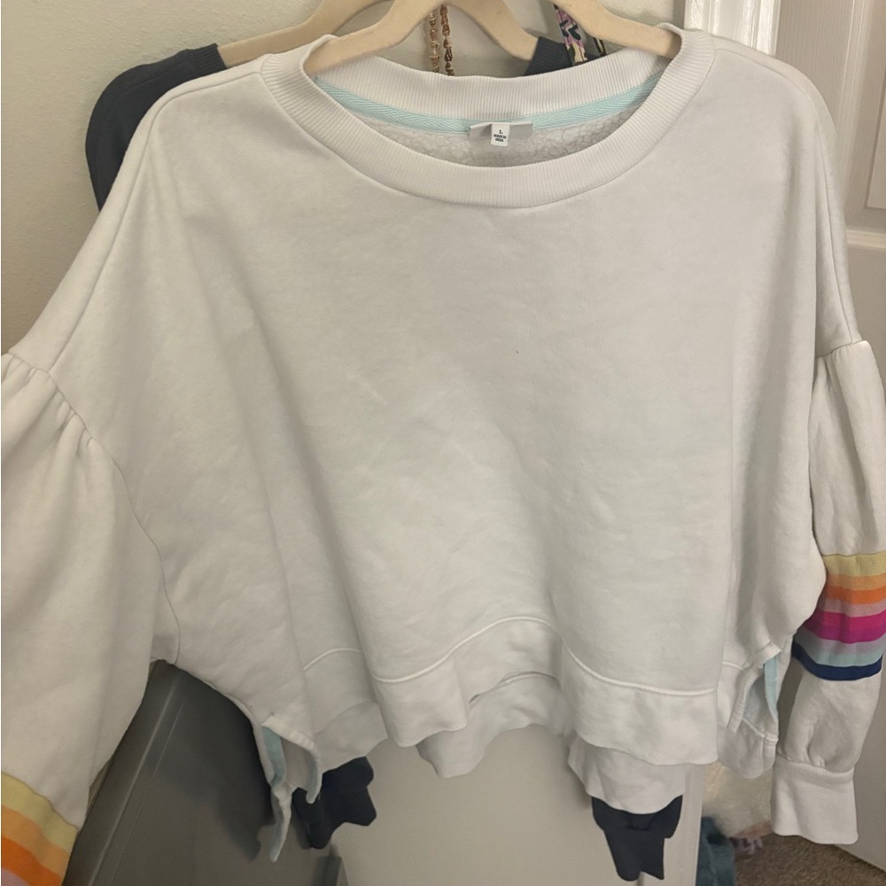Crown & Ivy White Sweatshirt with Rainbow Sleeves